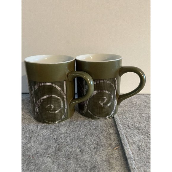 Set of 2 Green MCM Kasuga Coffee Mugs Made in Japan - Picture 3 of 6